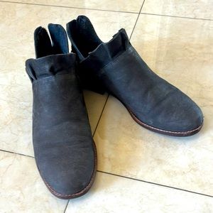 Black Ruffle Booties